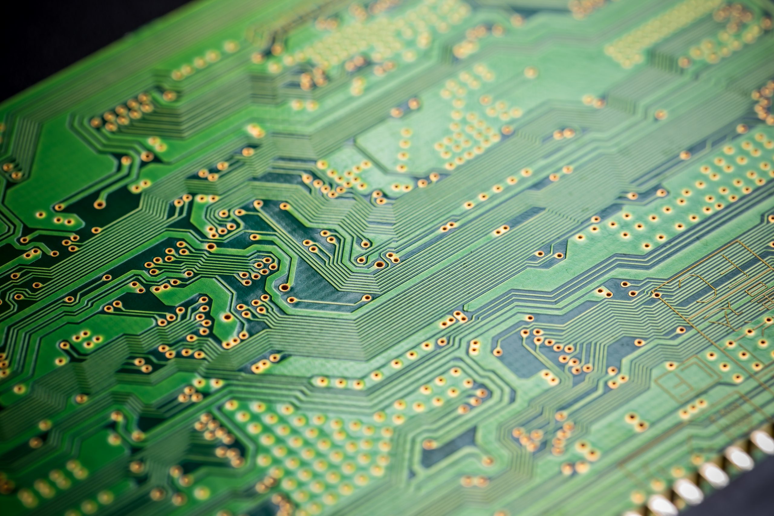 Offshore vs. USA PCB Assembly: What You Need to Know